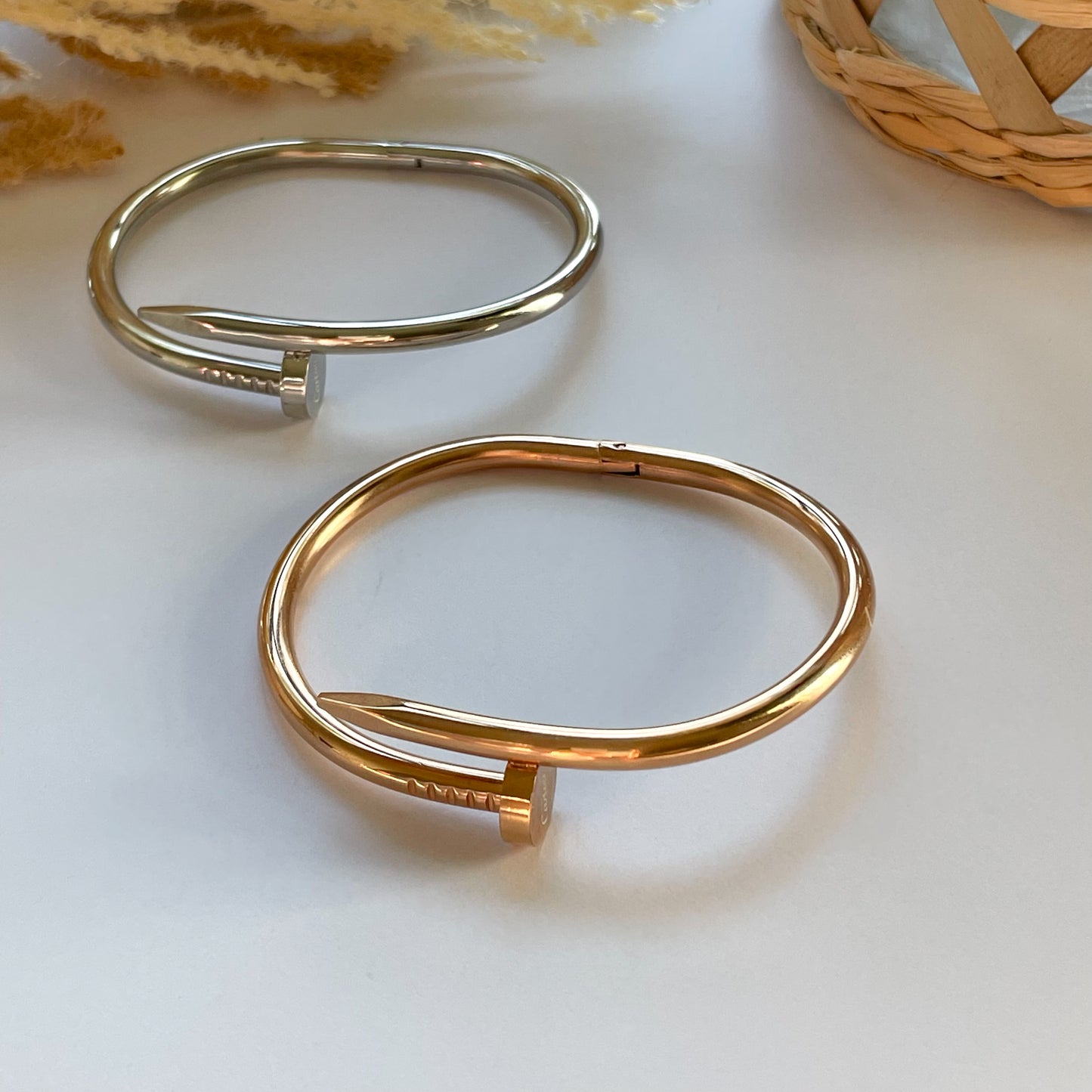 Clove Cartier Bracelet